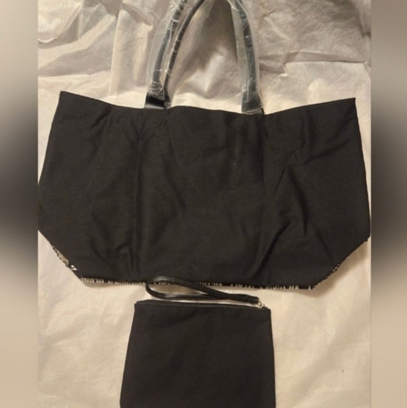 Victoria's Secret Black and Silver Tote Bag - Picture 5 of 5
